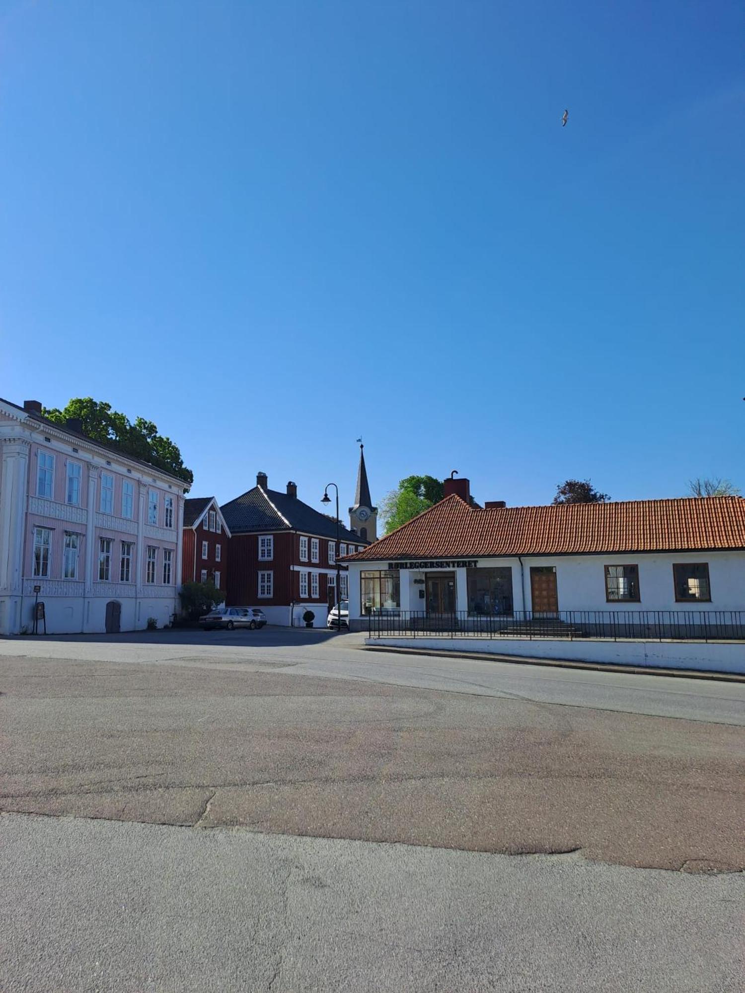 George&K Apartament Larvik Exteriör bild